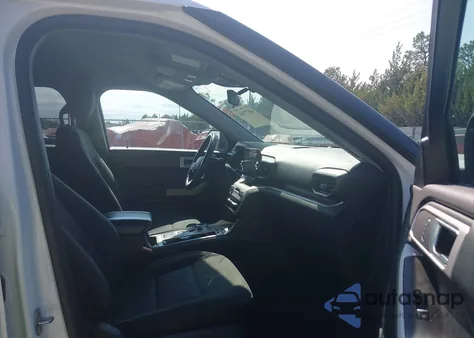 2022 Ford Explorer Xlt z USA, uszkodzony, nr VIN 1FMSK7DH9NGC02020